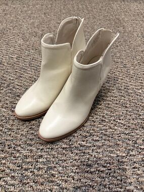 Women's Cream Ankle Boots - Sleek Leather Booties